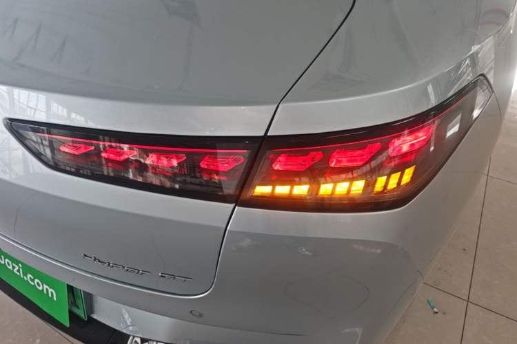 Used Hyptec GT 2023 560 Rear-Drive Tech Edition Right Rear Taillight
