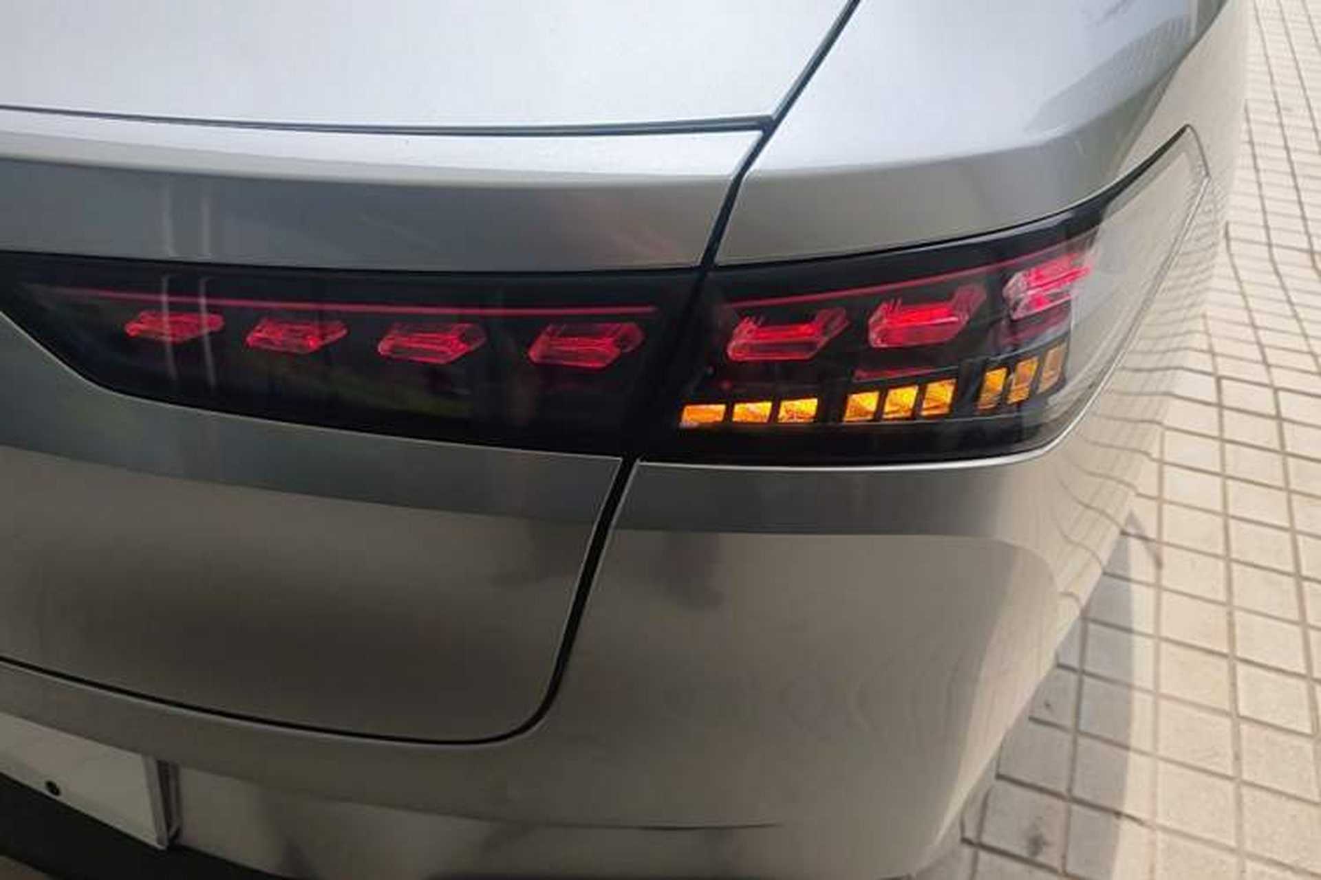 Used Hyptec GT 2023 560 Rear-Drive Tech Edition Right Rear Taillight