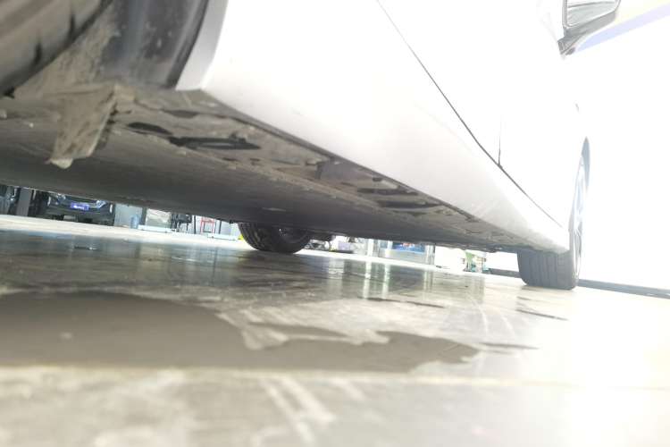 Used Hyptec GT 2023 560 Rear-Drive Seven-Wing Edition Right Side Sill