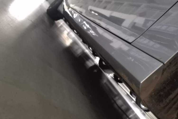 Used Hyptec GT 2023 560 Rear-Drive Tech Edition Right Side Sill