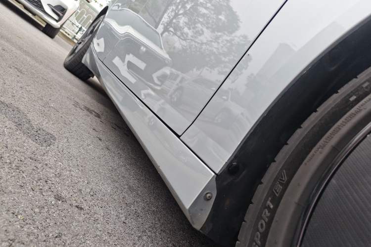 Used Hyptec GT 2023 710 Rear-Drive Supercharge Max Edition Right Side Sill