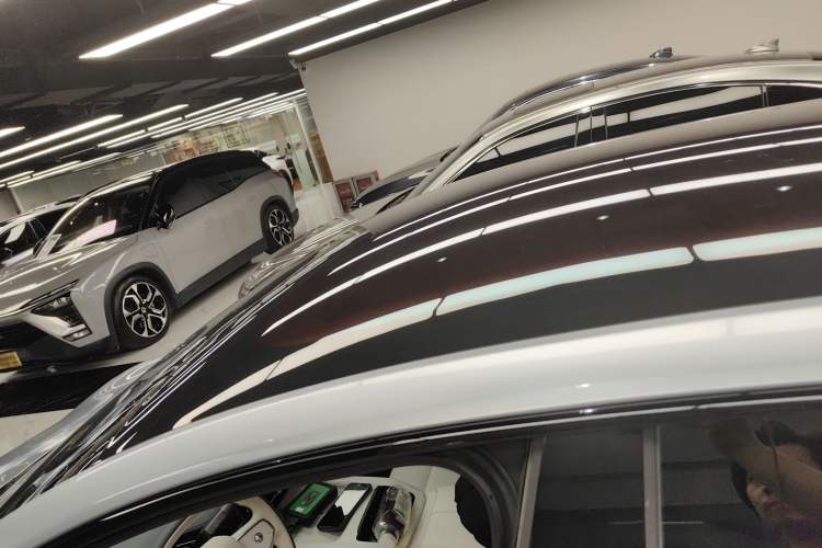 Used Hyptec GT 2023 560 Rear-Drive Seven-Wing Edition Roof