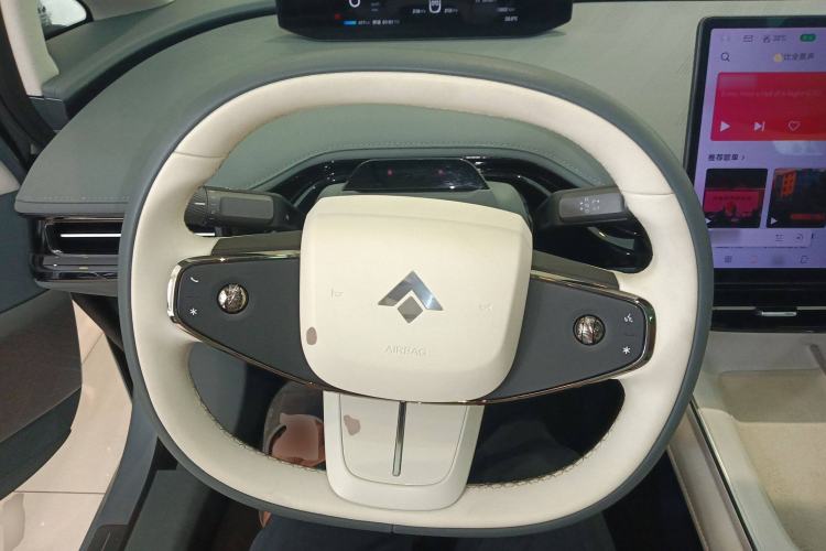 Used Hyptec GT 2023 560 Rear-Drive Seven-Wing Edition Steering Wheel