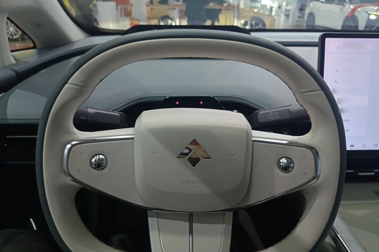 Used Hyptec GT 2023 560 Rear-Drive Seven-Wing Edition Steering Wheel