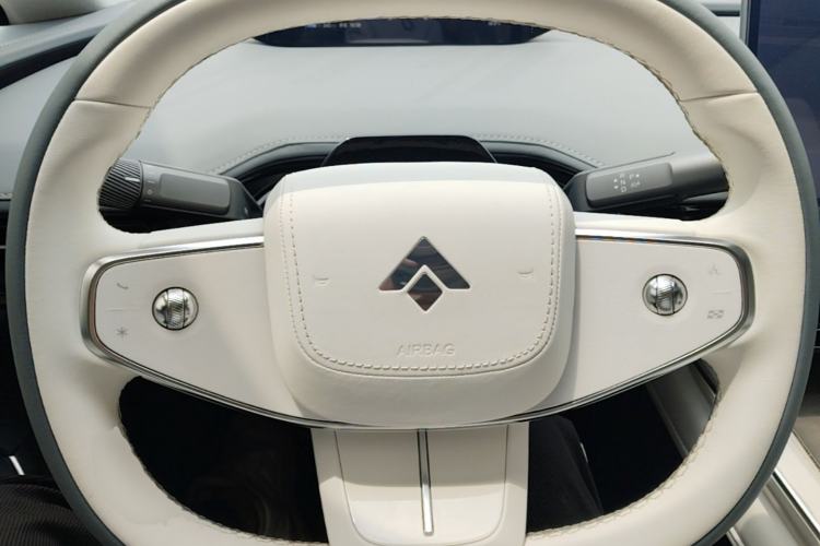 Used Hyptec GT 2023 710 Rear-Drive Ultra-Charging Version Steering Wheel