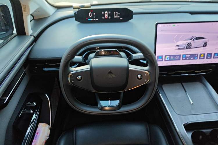 Used Hyptec GT 2023 560 Rear-Drive Seven-Wing Edition Steering Wheel