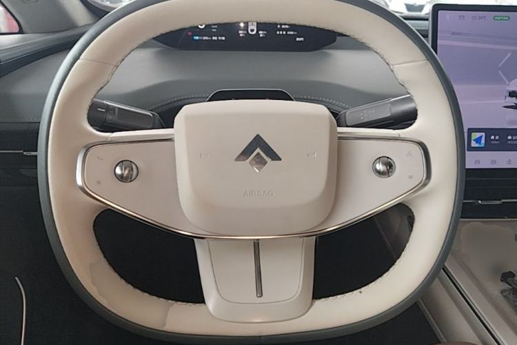 Used Hyptec GT 2023 560 Rear-Drive Tech Edition Steering Wheel