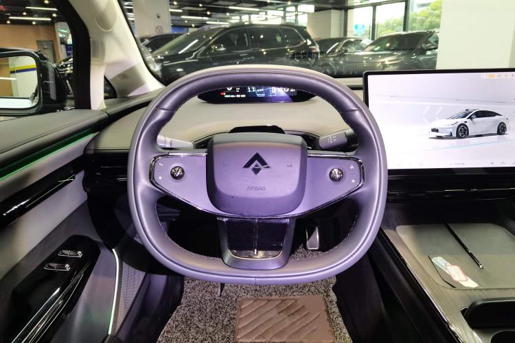 Used Hyptec GT 2023 560 Rear-Drive Seven-Wing Edition Steering Wheel
