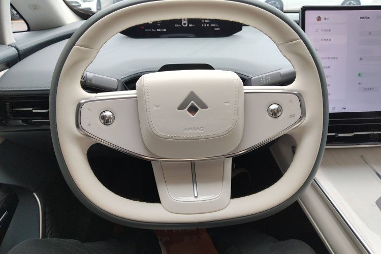 Used Hyptec GT 2023 710 Rear-Drive Supercharge Max Edition Steering Wheel