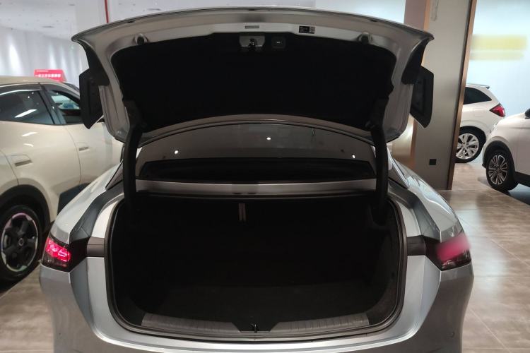 Used Hyptec GT 2023 710 Rear-Drive Supercharge Max Edition Trunk