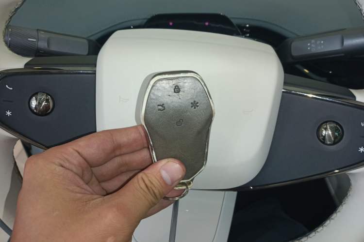 Used Hyptec GT 2023 560 Rear-Drive Seven-Wing Edition Vehicle Key