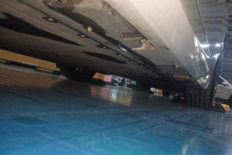Used Hyptec GT 2023 560 Rear-Drive Tech Edition Chassis Rear Left