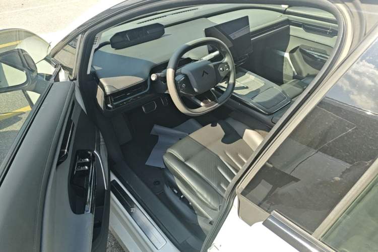 Used Hyptec GT 2023 710 Rear-Drive Ultra-Charging Version Driver Seat