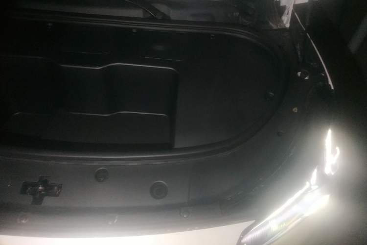 Used Hyptec GT 2023 560 Rear-Drive Tech Edition Engine Bay Left