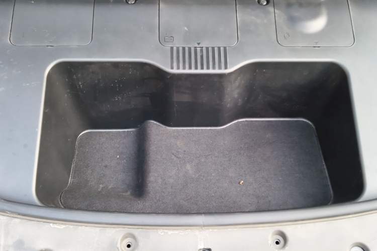 Used Hyptec GT 2023 710 Rear-Drive Supercharge Max Edition Engine Bay Right