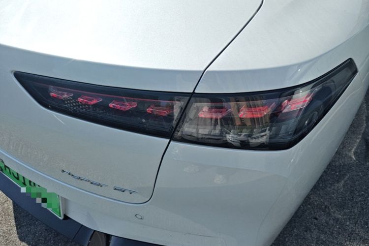 Used Hyptec GT 2023 710 Rear-Drive Ultra-Charging Version Exterior 3