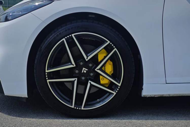 Used Hyptec GT 2023 710 Rear-Drive Ultra-Charging Version Exterior 3