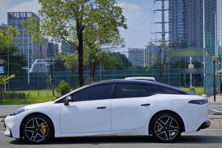 Used Hyptec GT 2023 710 Rear-Drive Ultra-Charging Version Exterior 4
