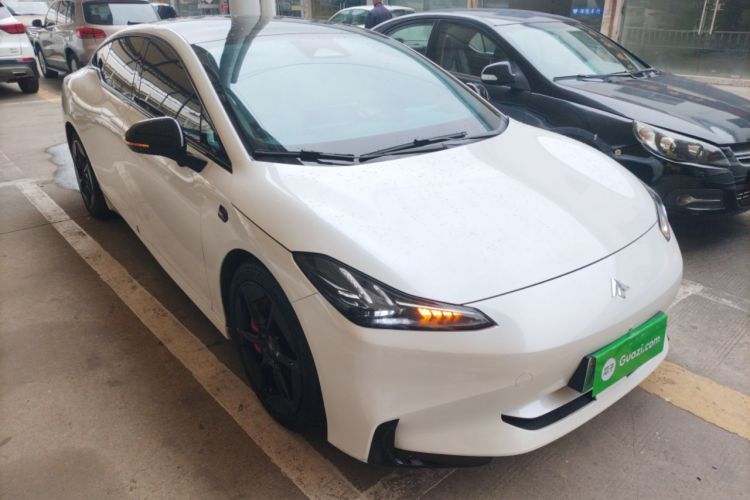 Used Hyptec GT 2023 Rear-Drive Ultra-Charging 7-Wing Edition Front Right 45 Deg