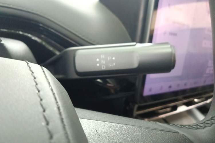 Used Hyptec GT 2023 710 Rear-Drive Ultra-Charging Version Gear Lever