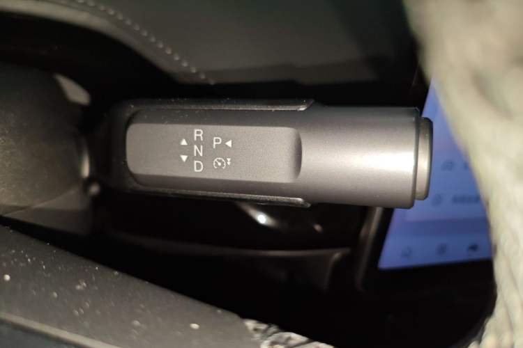 Used Hyptec GT 2023 710 Rear-Drive Supercharge Max Edition Gear Lever