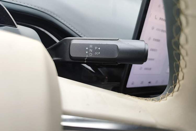 Used Hyptec GT 2023 560 Rear-Drive Seven-Wing Edition Gear Lever