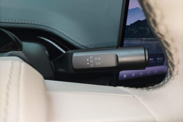 Used Hyptec GT 2023 Rear-Drive Ultra-Charging 7-Wing Edition Gear Lever