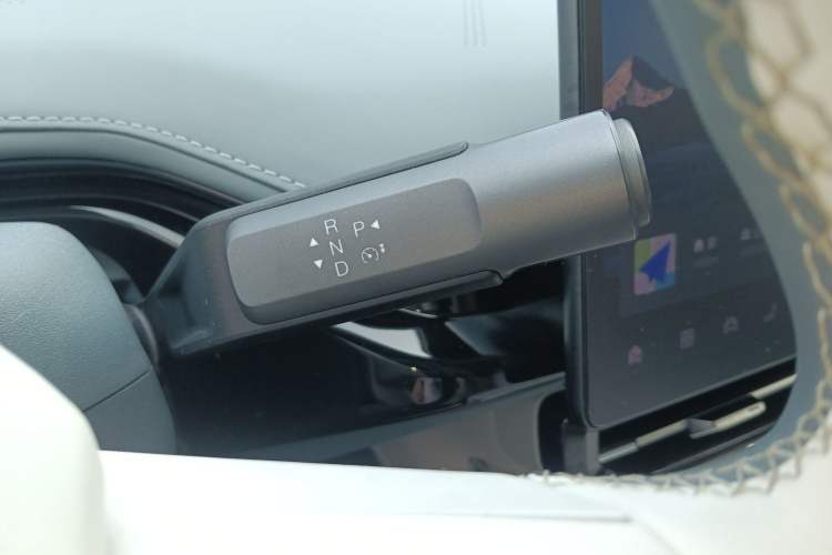 Used Hyptec GT 2023 710 Rear-Drive Ultra-Charging Version Gear Lever