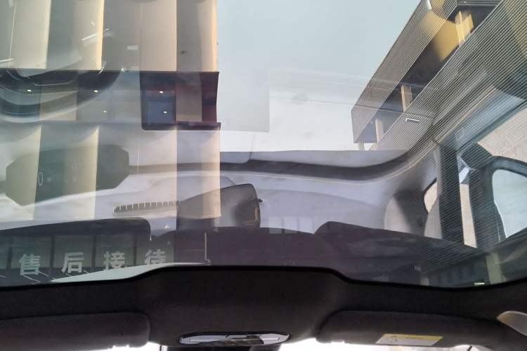Used Hyptec GT 2023 710 Rear-Drive Supercharge Max Edition Headliner