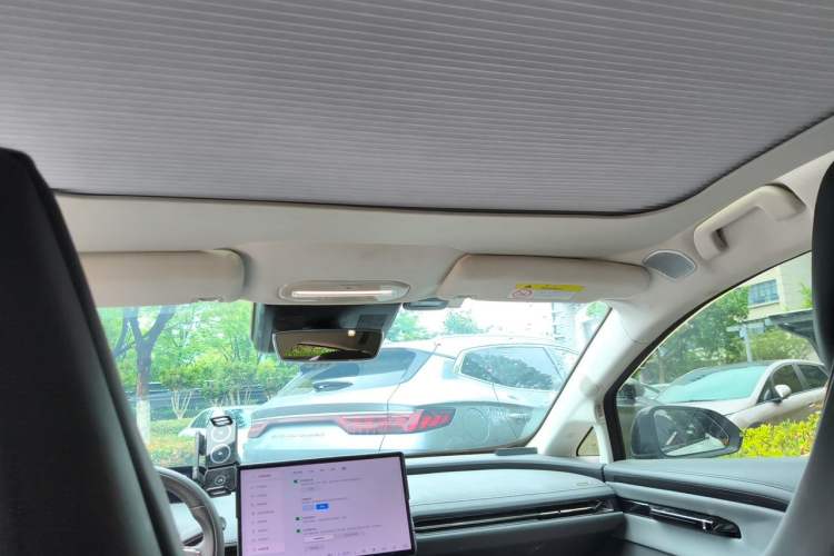 Used Hyptec GT 2023 710 Rear-Drive Ultra-Charging Version Headliner