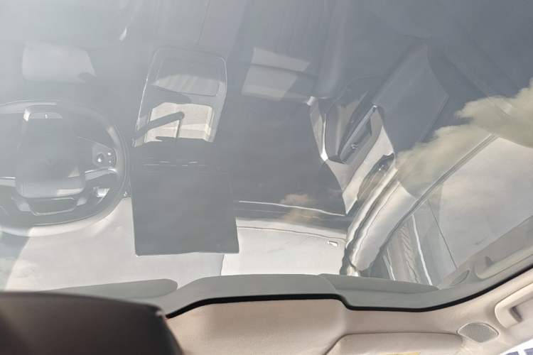 Used Hyptec GT 2023 710 Rear-Drive Ultra-Charging Version Headliner