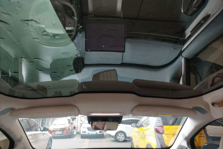 Used Hyptec GT 2023 Rear-Drive Ultra-Charging 7-Wing Edition Headliner