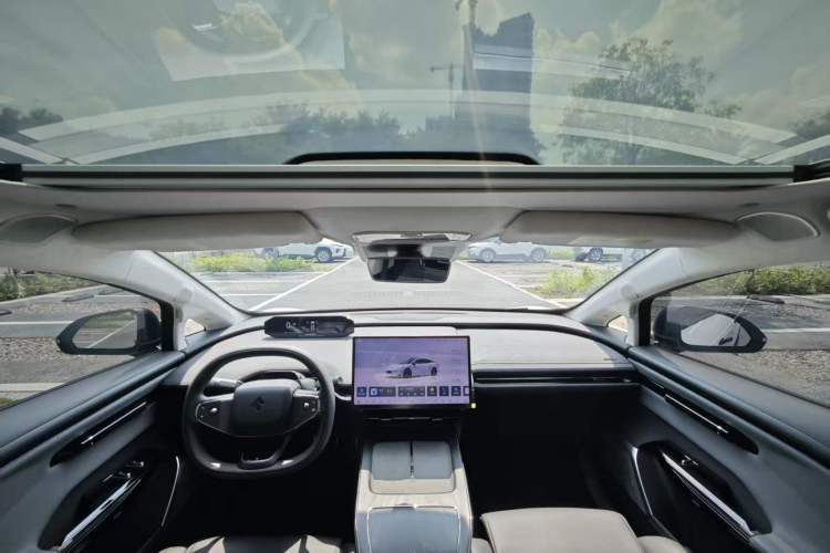 Used Hyptec GT 2023 710 Rear-Drive Ultra-Charging Version Interior 1