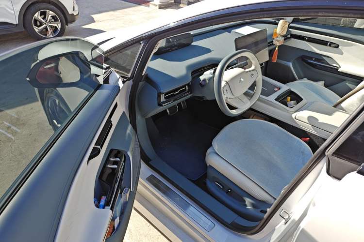 Used Hyptec GT 2023 560 Rear-Drive Tech Edition Interior 3