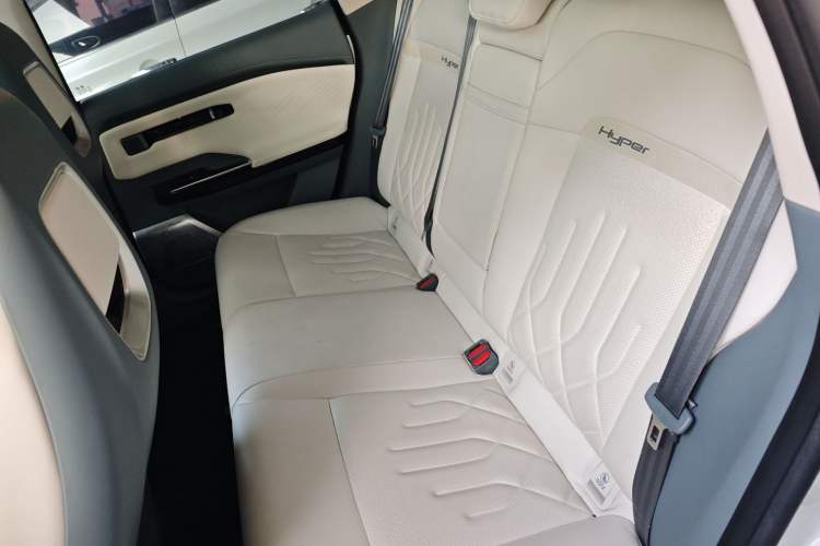 Used Hyptec GT 2023 710 Rear-Drive Supercharge Max Edition Interior 4