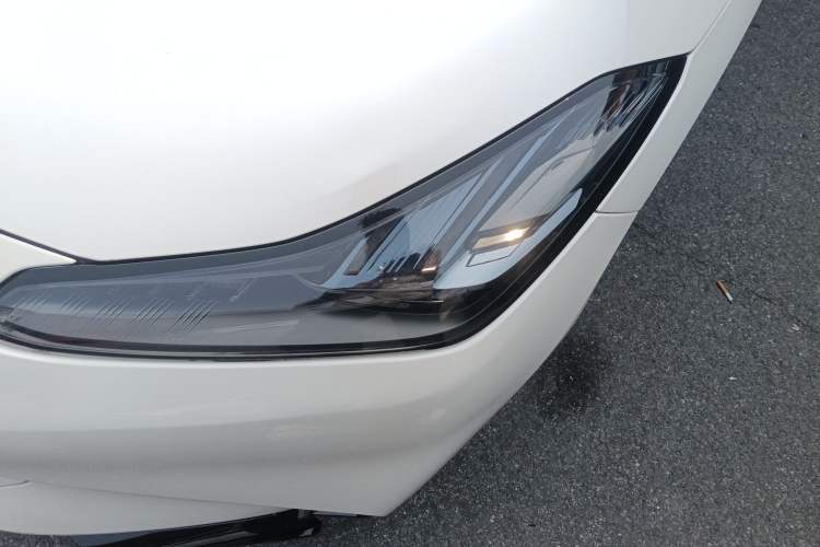 Used Hyptec GT 2023 710 Rear-Drive Ultra-Charging Version Left Front Headlight