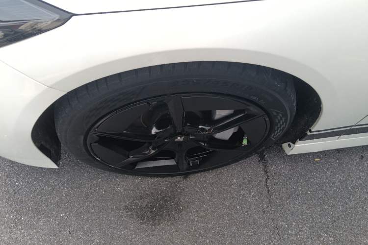 Used Hyptec GT 2023 710 Rear-Drive Ultra-Charging Version Left Front Wheel Hub