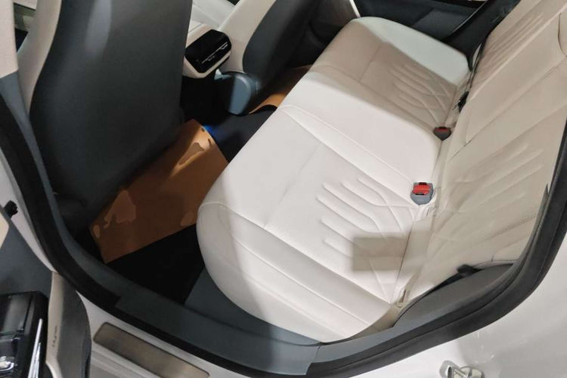 Used Hyptec GT 2023 560 Rear-Drive Seven-Wing Edition Left Rear Seat