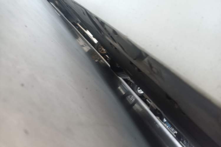 Used Hyptec GT 2023 710 Rear-Drive Ultra-Charging Version Left Side Sill