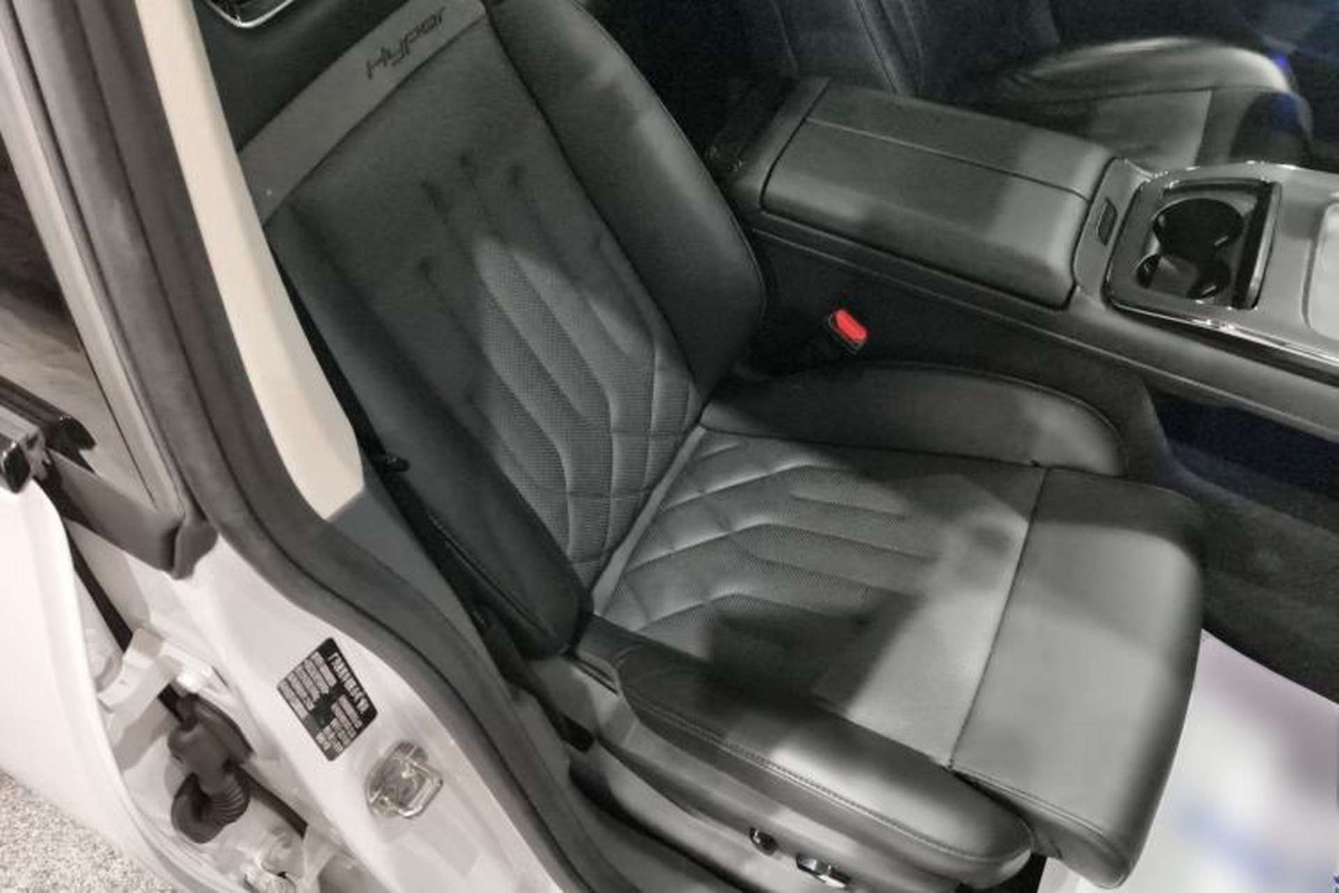 Used Hyptec GT 2023 710 Rear-Drive Supercharge Max Edition Right Front Seat