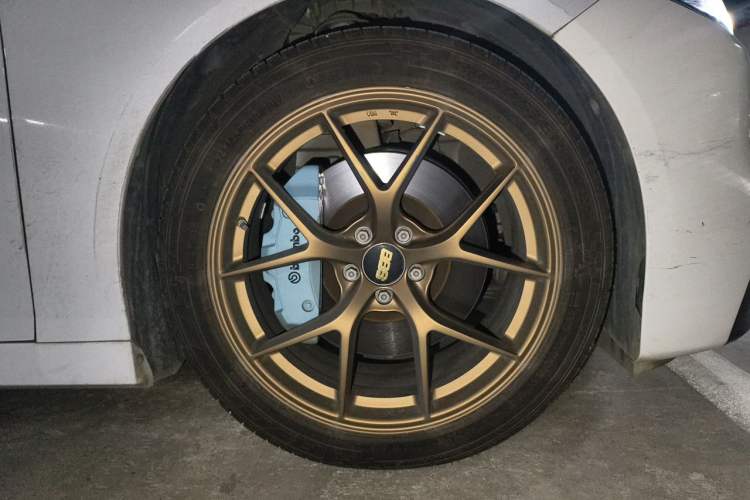 Used Hyptec GT 2023 710 Rear-Drive Ultra-Charging Version Right Front Wheel Hub