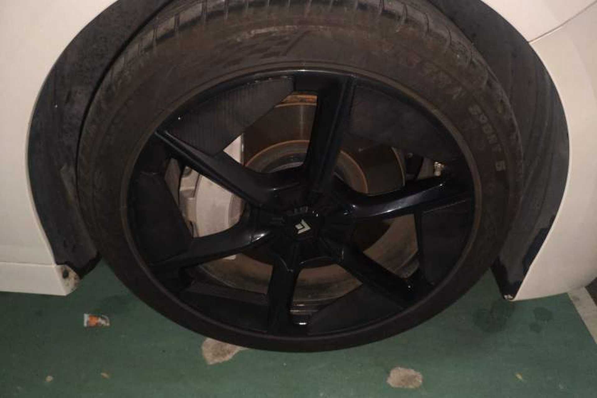 Used Hyptec GT 2023 710 Rear-Drive Ultra-Charging Version Right Front Wheel Hub