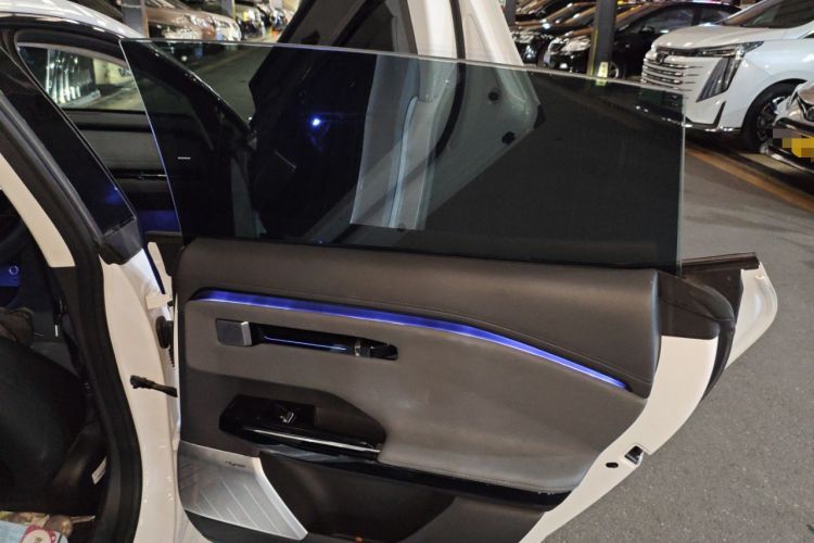 Used Hyptec GT 2023 710 Rear-Drive Supercharge Max Edition Right Rear Door Interior