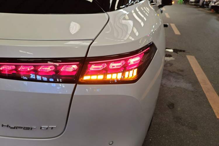 Used Hyptec GT 2023 710 Rear-Drive Supercharge Max Edition Right Rear Taillight