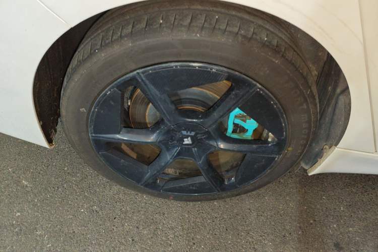 Used Hyptec GT 2023 710 Rear-Drive Supercharge Max Edition Right Rear Wheel Hub