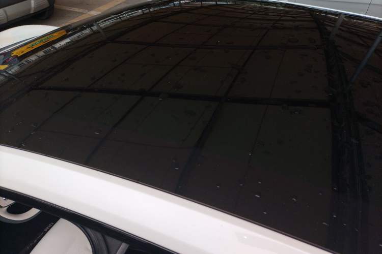 Used Hyptec GT 2023 Rear-Drive Ultra-Charging 7-Wing Edition Roof