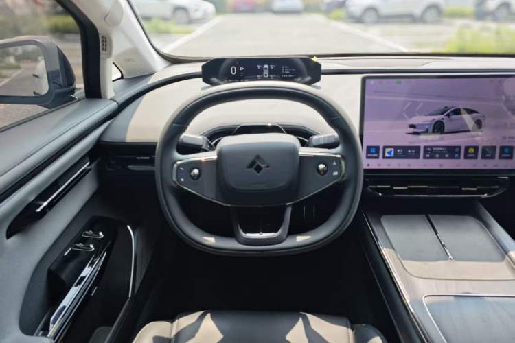 Used Hyptec GT 2023 710 Rear-Drive Ultra-Charging Version Steering Wheel