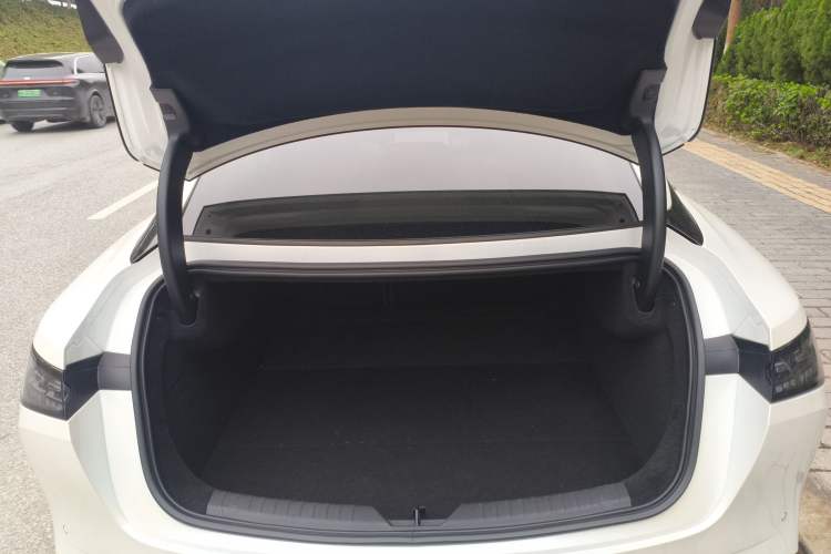 Used Hyptec GT 2023 710 Rear-Drive Supercharge Max Edition Trunk