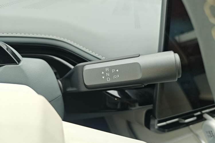 Used Hyptec GT 2024 Global Model 710 Ultra-High-Voltage LiDAR Edition Gear Lever