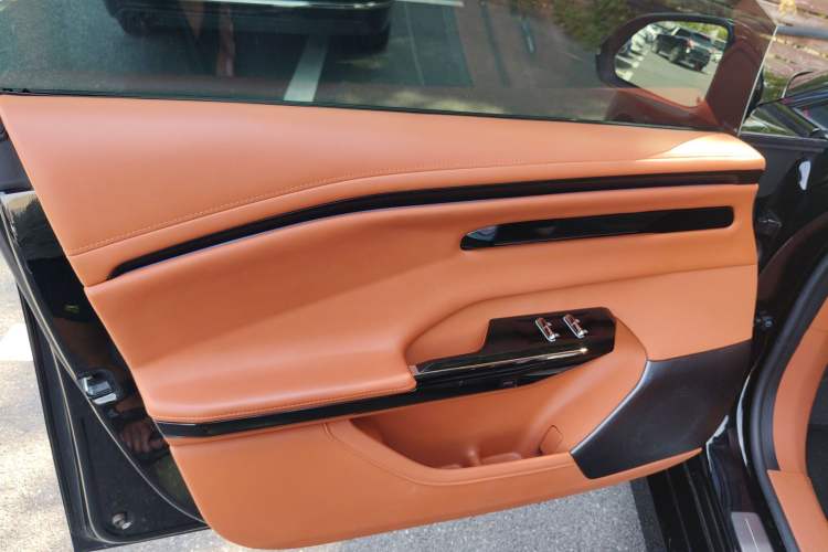 Used Hyptec GT 2024 Global Model 710 Ultra-High-Voltage LiDAR Edition Left Front Door Interior